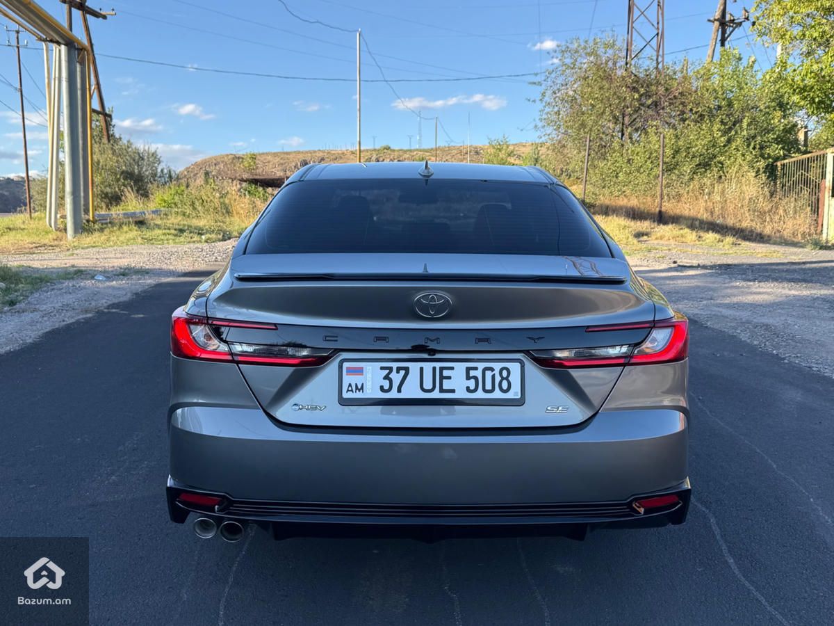 Toyota Camry 2025 - image 6