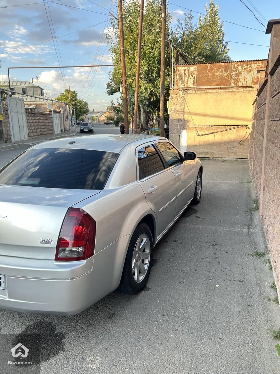 Chrysler 300C 2006 - image 5