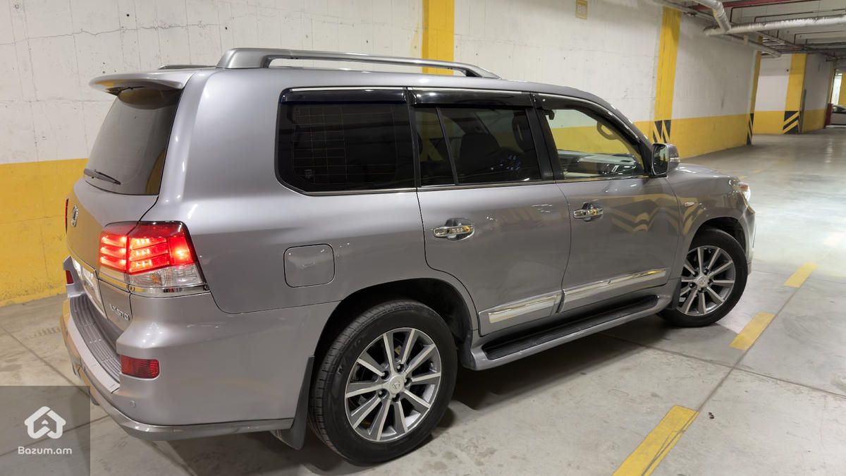 Lexus Lx570 F-Sport - image 21