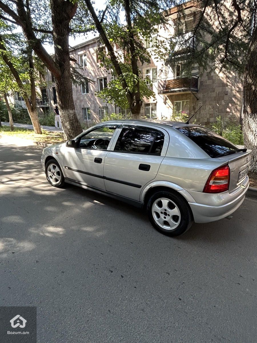 Opel Astra 1998 - image 7