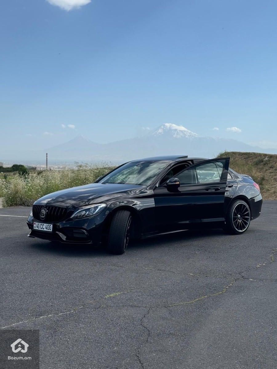 Mercedes-Benz C 300 2018 - image 1