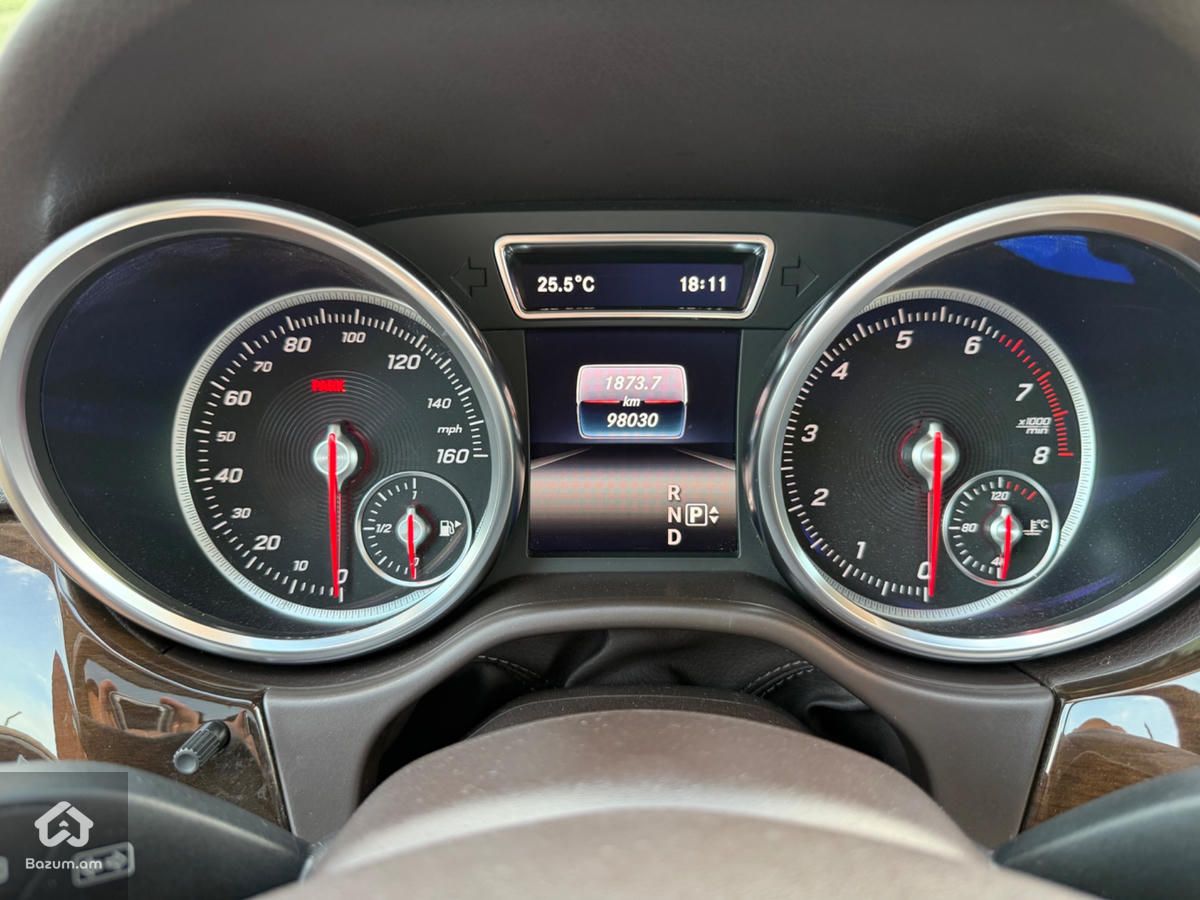 Mercedes-Benz GLE 350 2016 - image 11