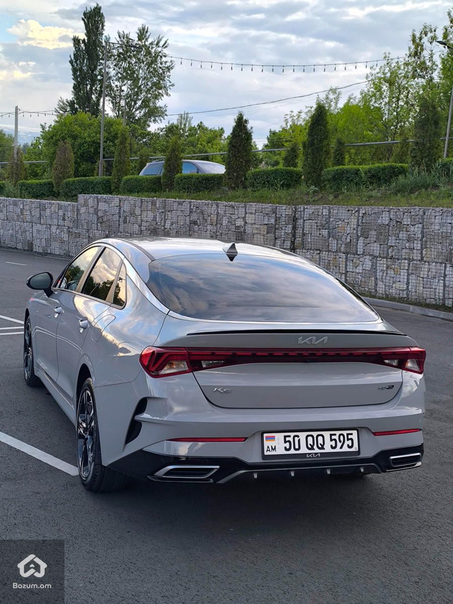 Kia K5 - image 4
