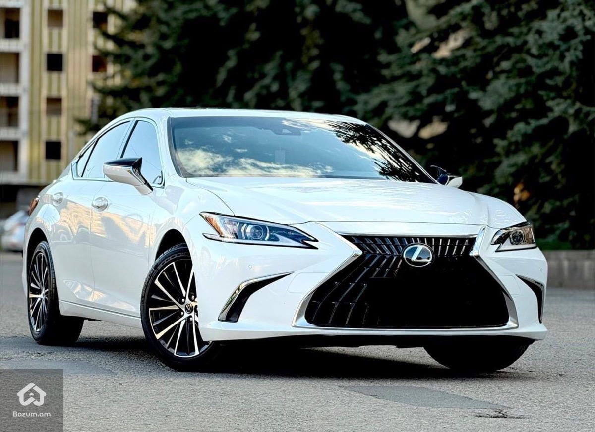Lexus ES 250 2022 - image 3