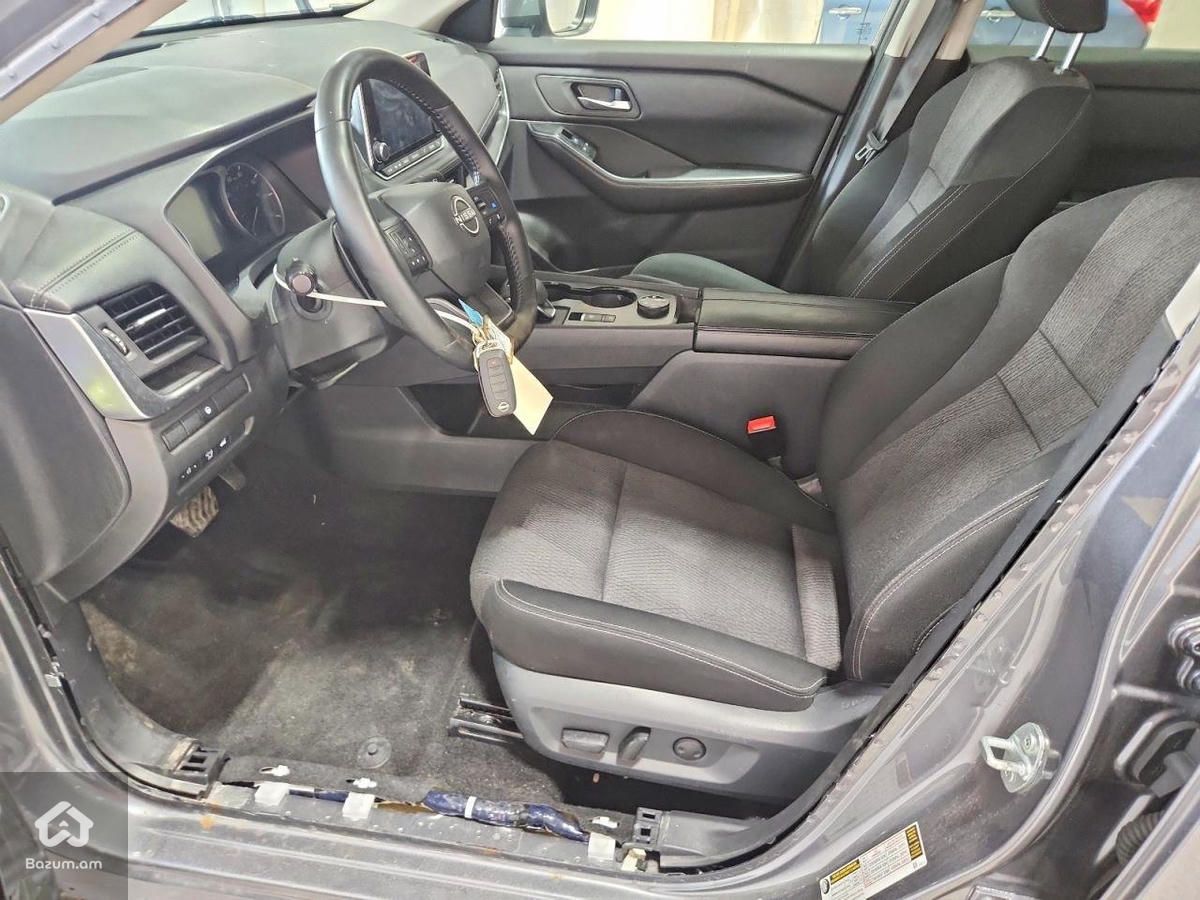 NISSAN ROGUE 2025 - image 8