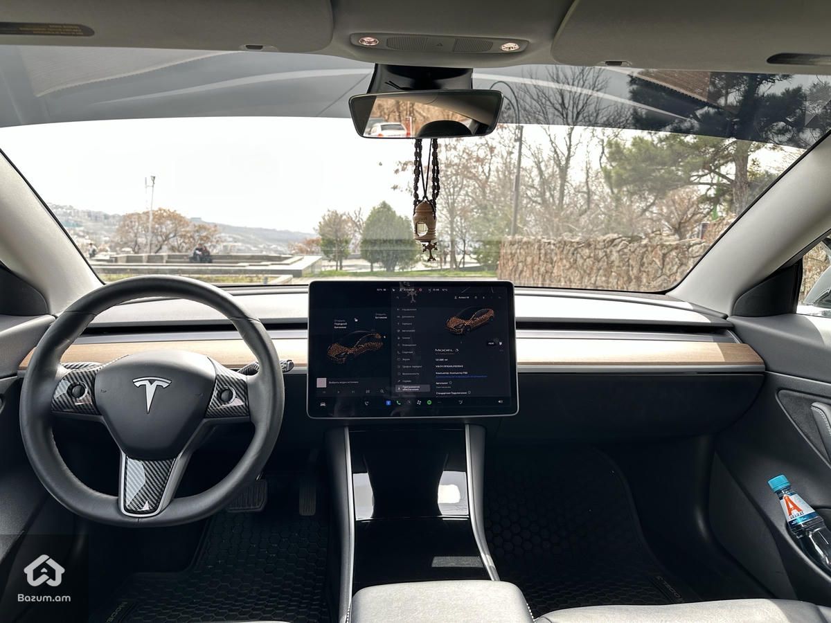 Tesla - image 7