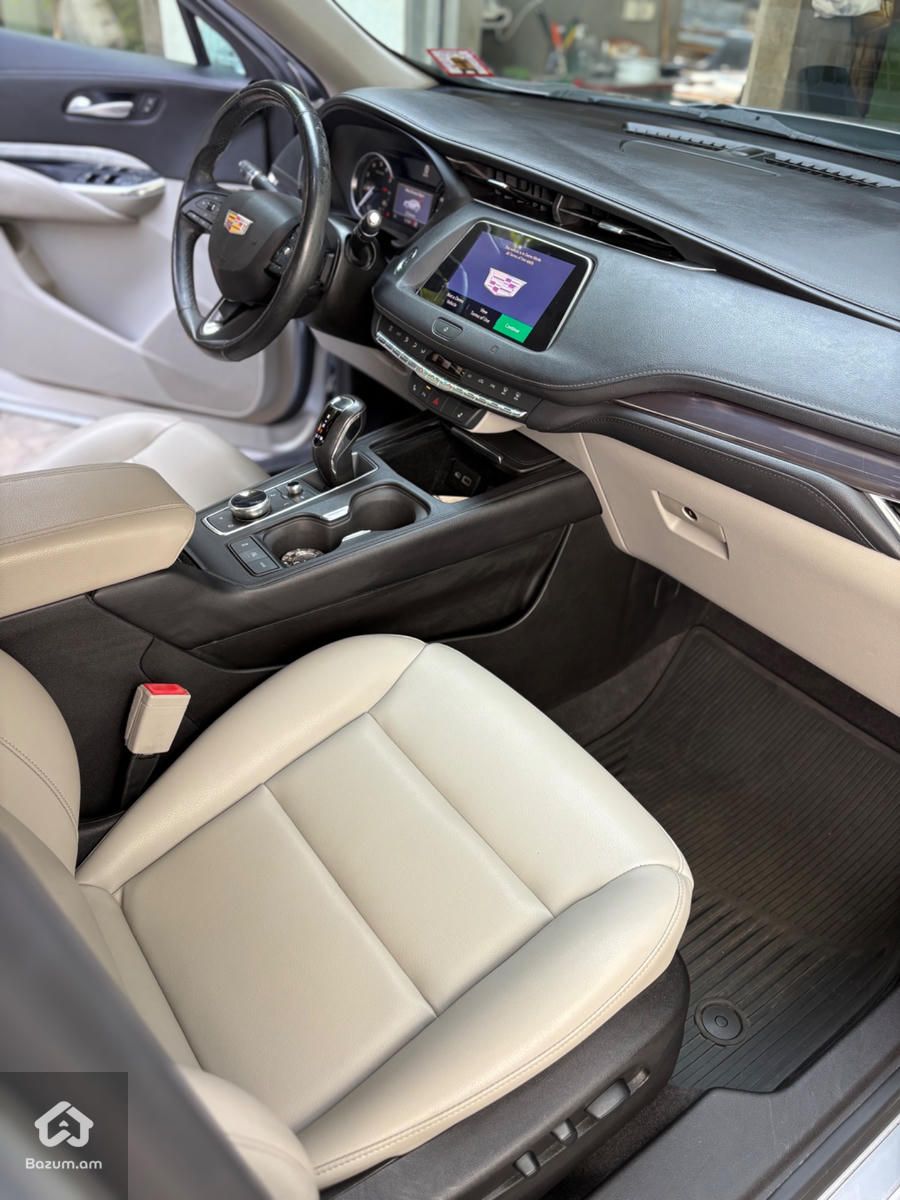 Cadillac XT5 2019 - image 11