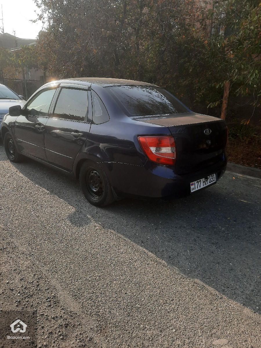 VAZ (Lada) Granta 2012 - image 3