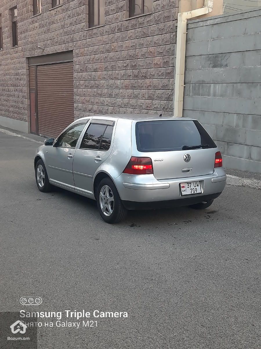 Volkswagen Golf 2002 - image 2