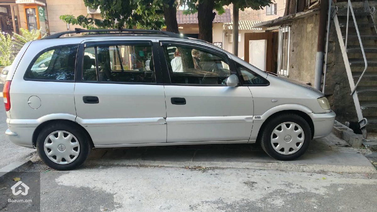 Opel Zafira 2002 - image 3