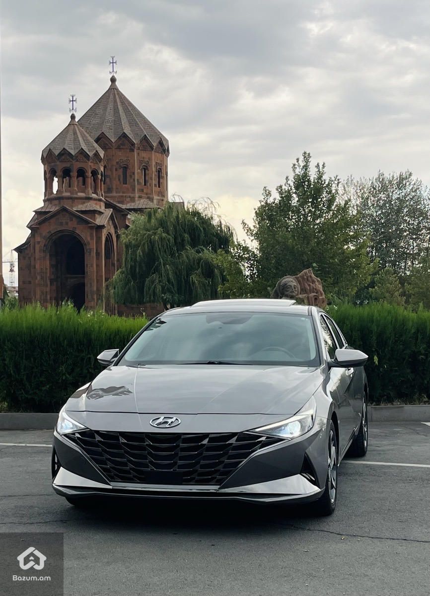 Hyundai Elantra 2023 - image 4