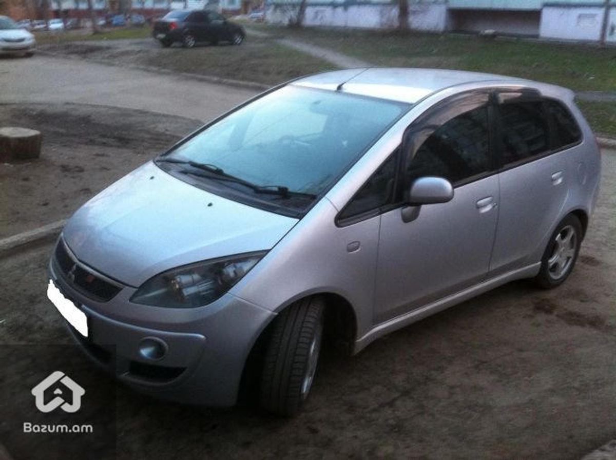 Mitsubishi Colt ռասկուլաչիտ պահեստամասեր զաօչաստներ քանդում ենք mitsubishi colt - image 1