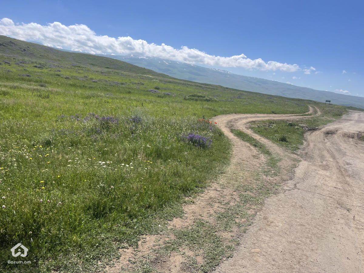 hողատարածք  Կոտայքի մարզում - image 5