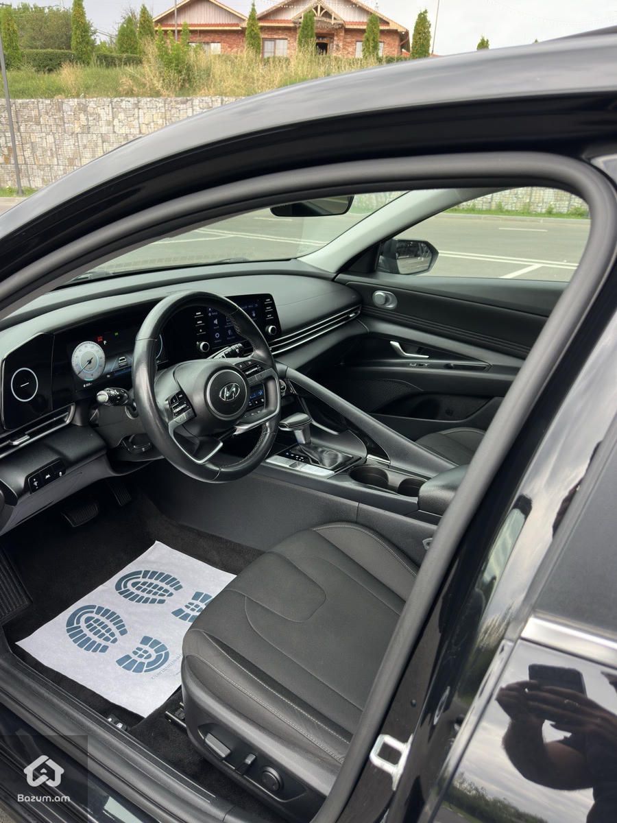 Hyundai Elantra 2021 - image 20