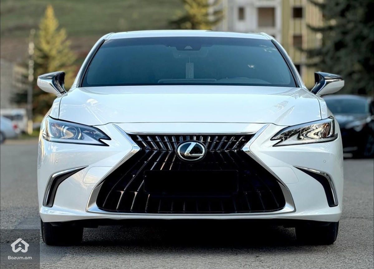 Lexus ES 250 2022 - image 2