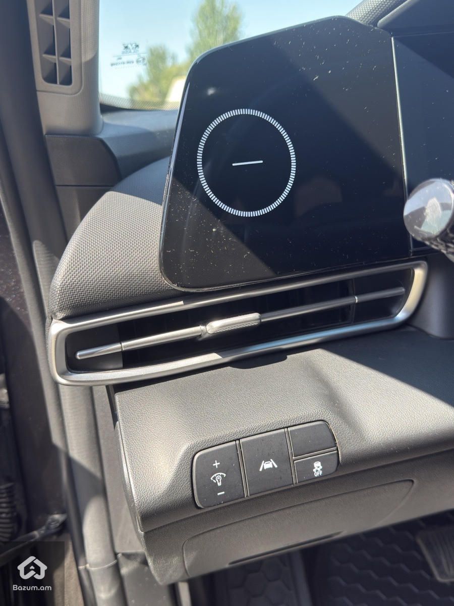 Hyundai Elantra 2023 - image 10