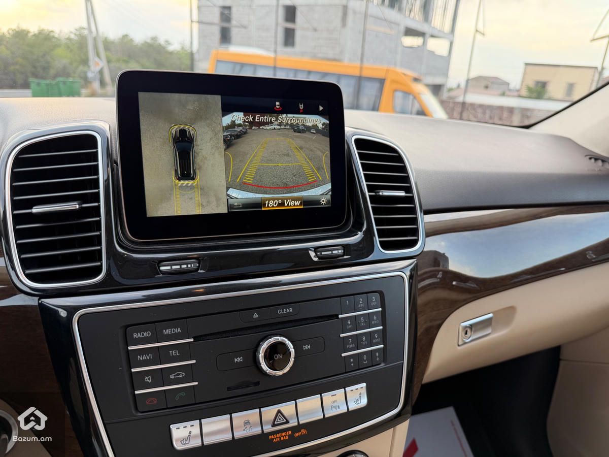 Mercedes-Benz GLE 350 2016 - image 9
