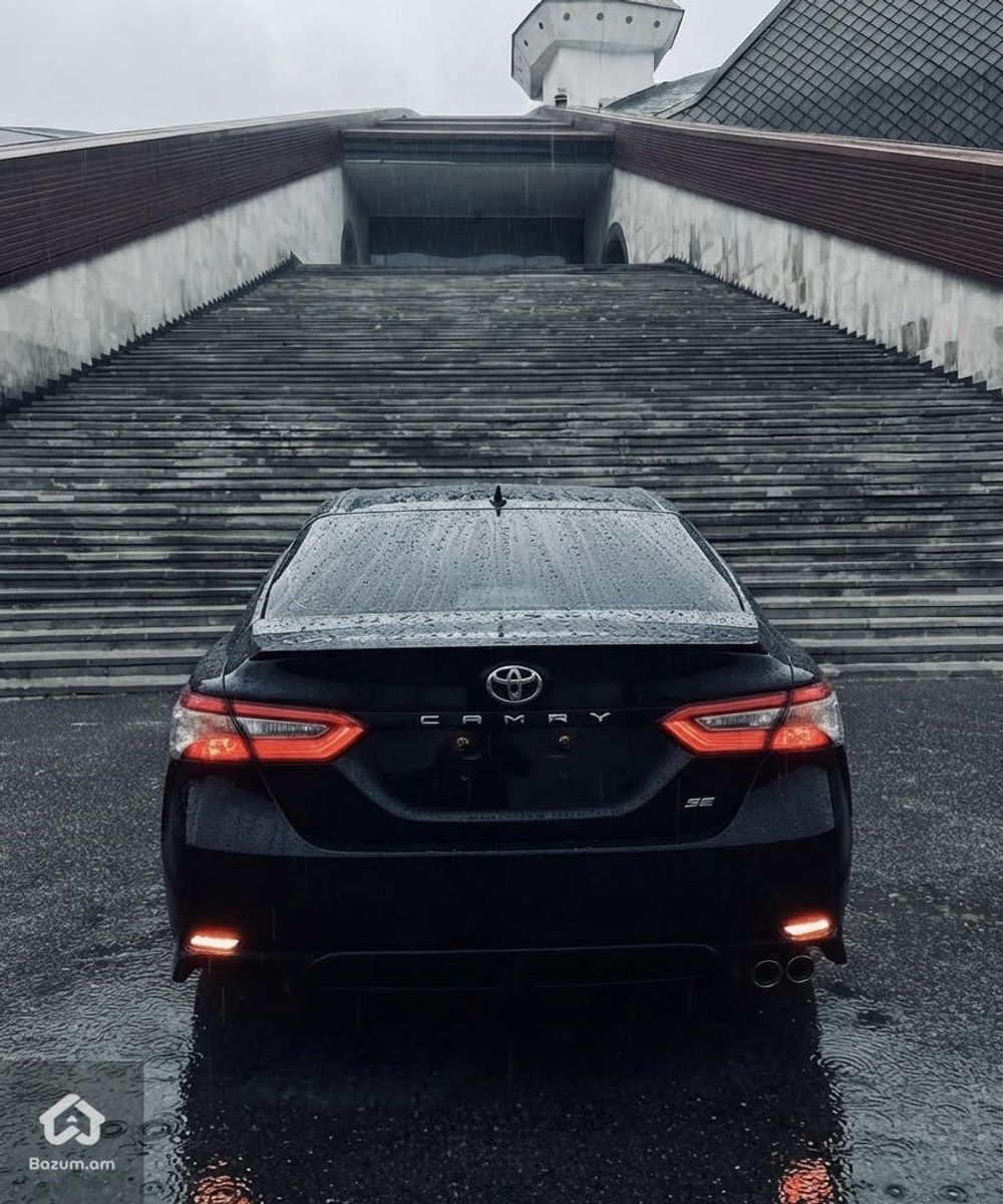 Toyota Camry 2020 - image 5
