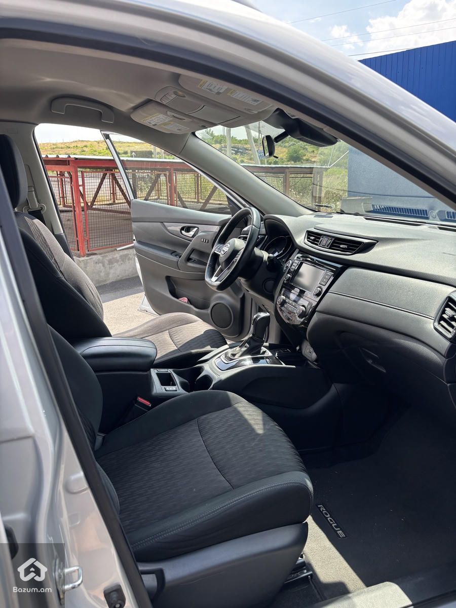 Nissan - image 9