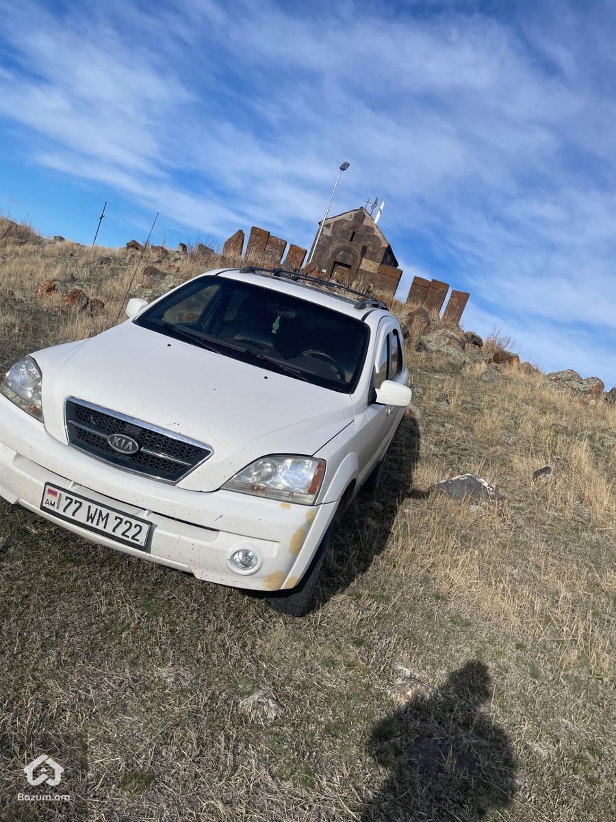 Kia Sorento - image 1