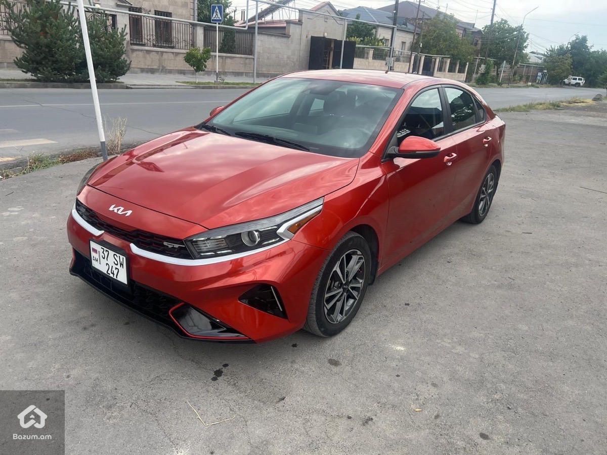 Kia Forte 2022 - image 2