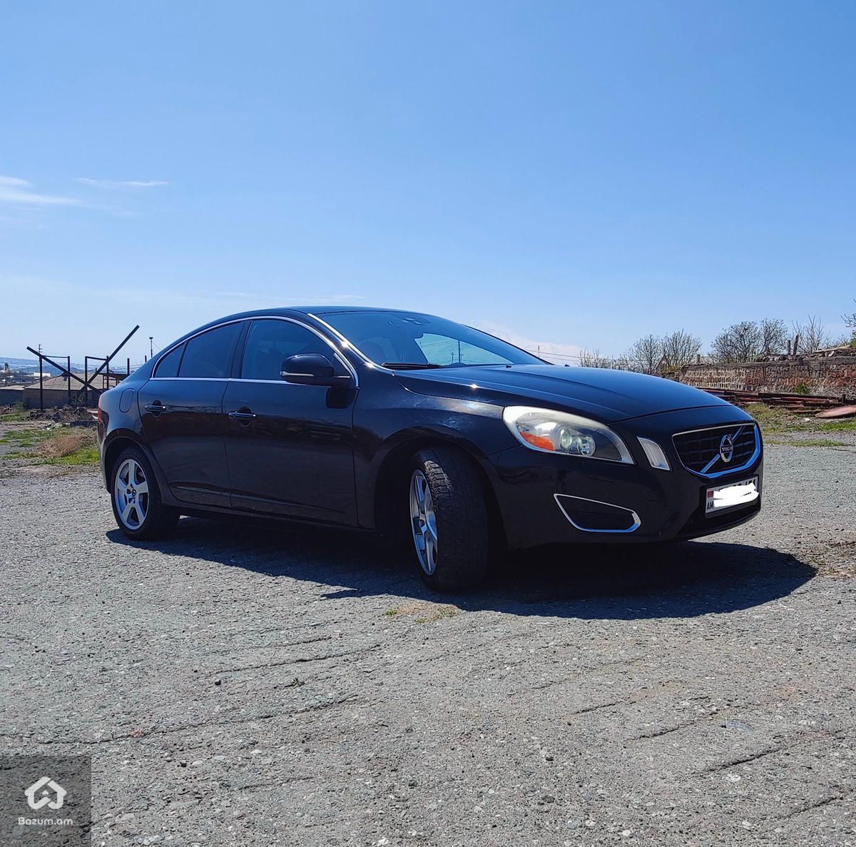 Volvo S60 2013 - image 7
