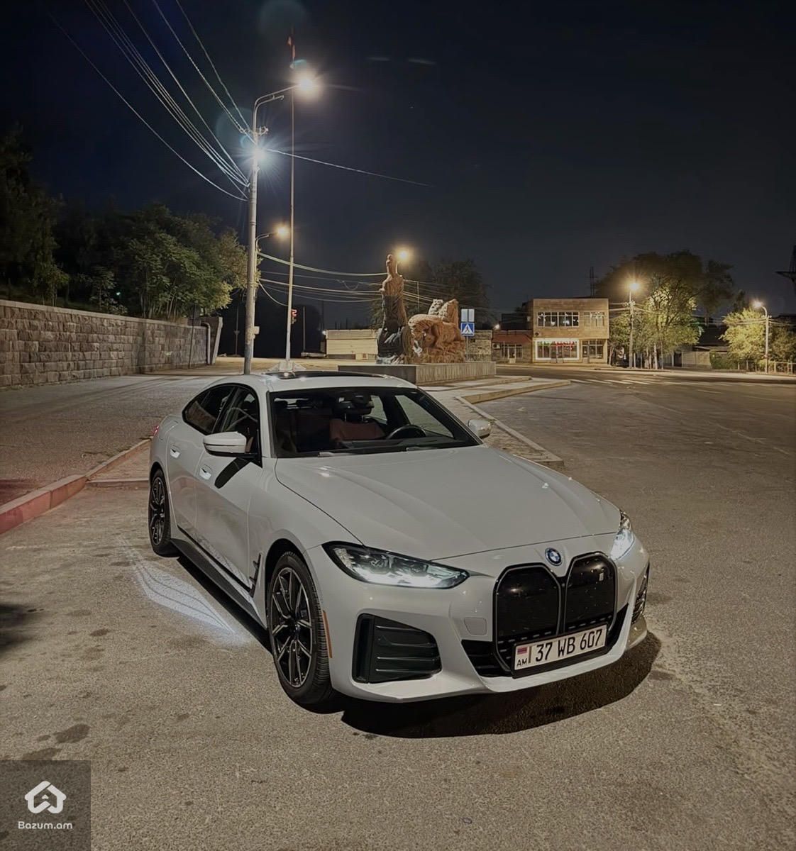 bmw i4 - image 3