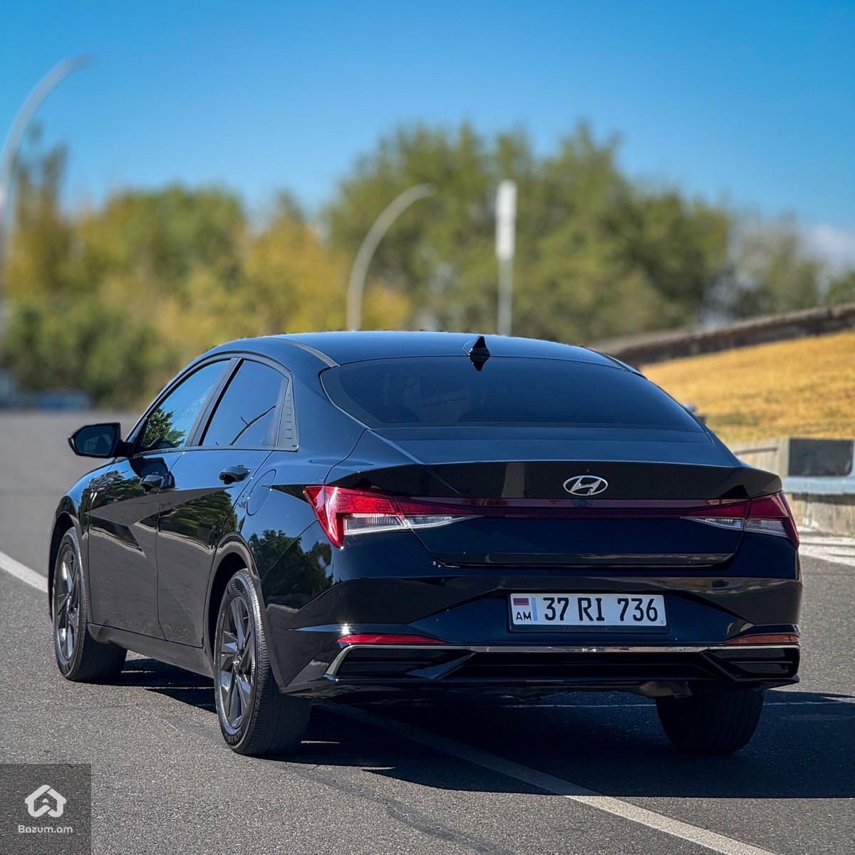 Hyundai Elantra 2023 - image 5