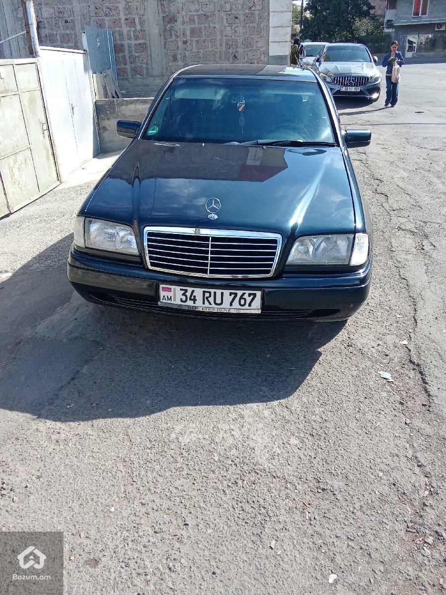 Mercedes-Benz 230 1996 - image 1