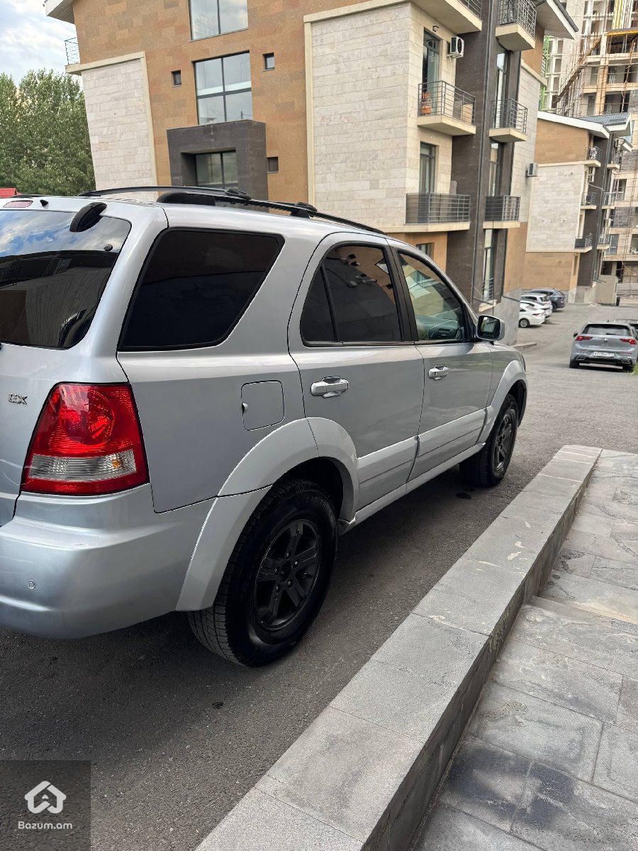 Kia Sorento - image 5