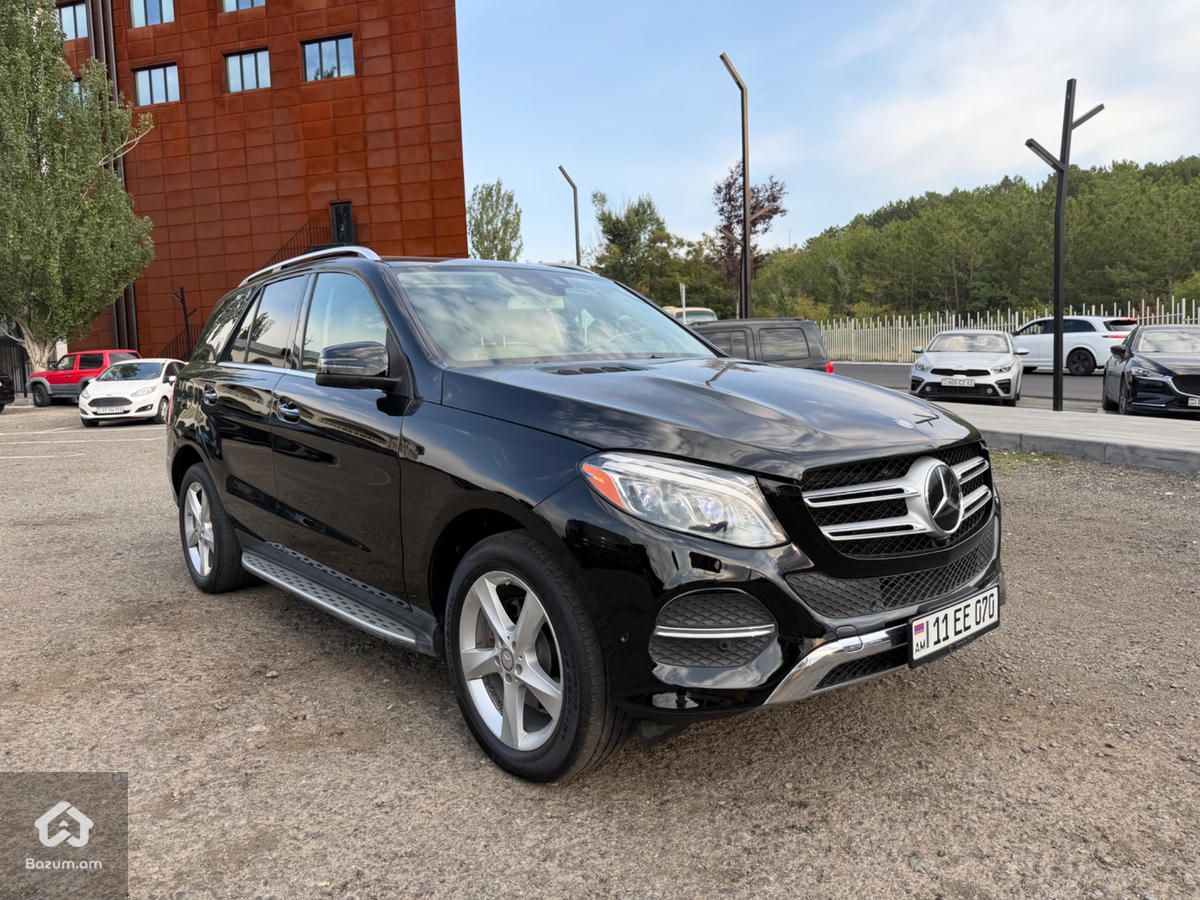 Mercedes-Benz GLE 350 2016 - image 1