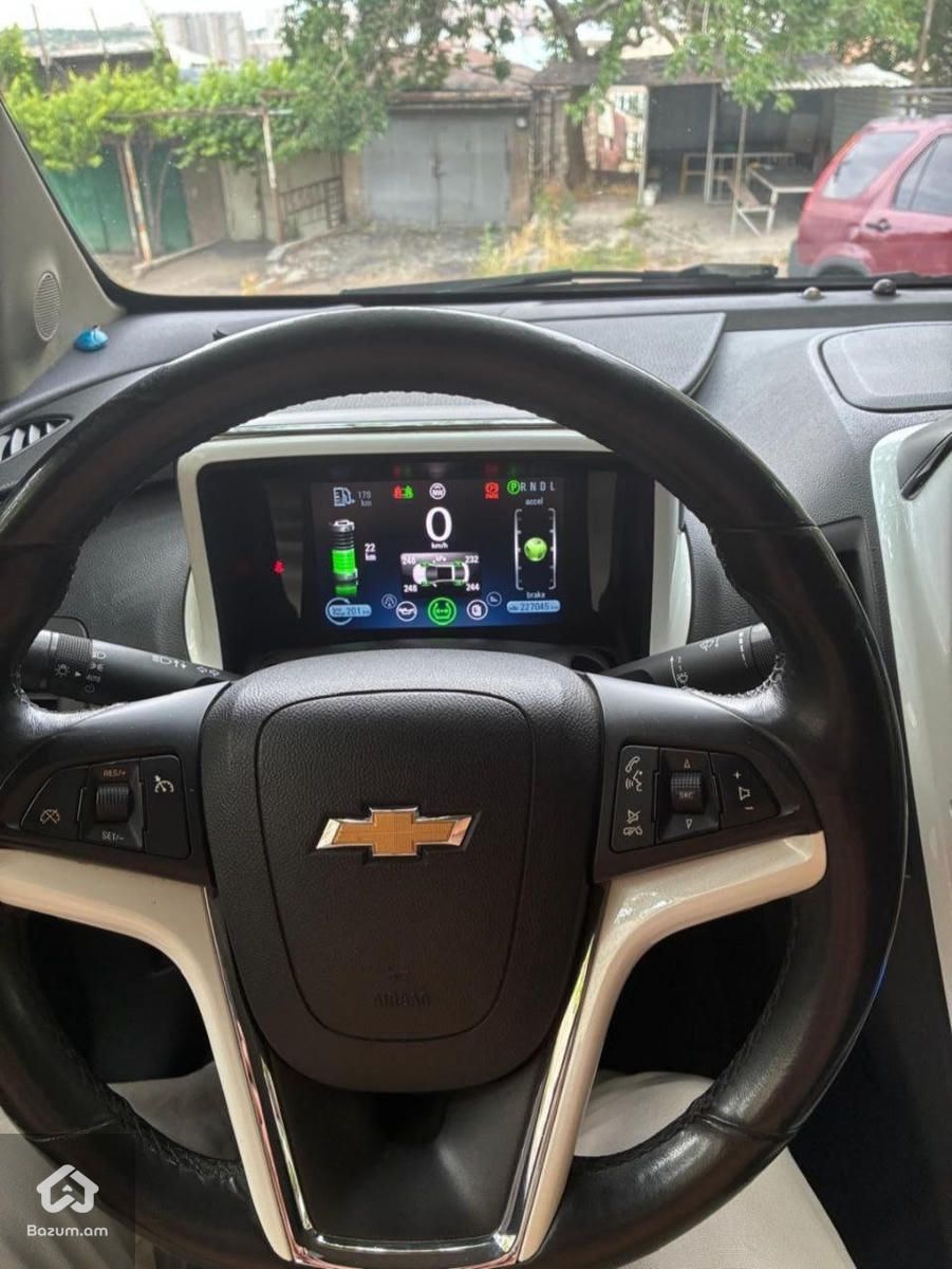 Chevrolet Volt 2011 - image 8