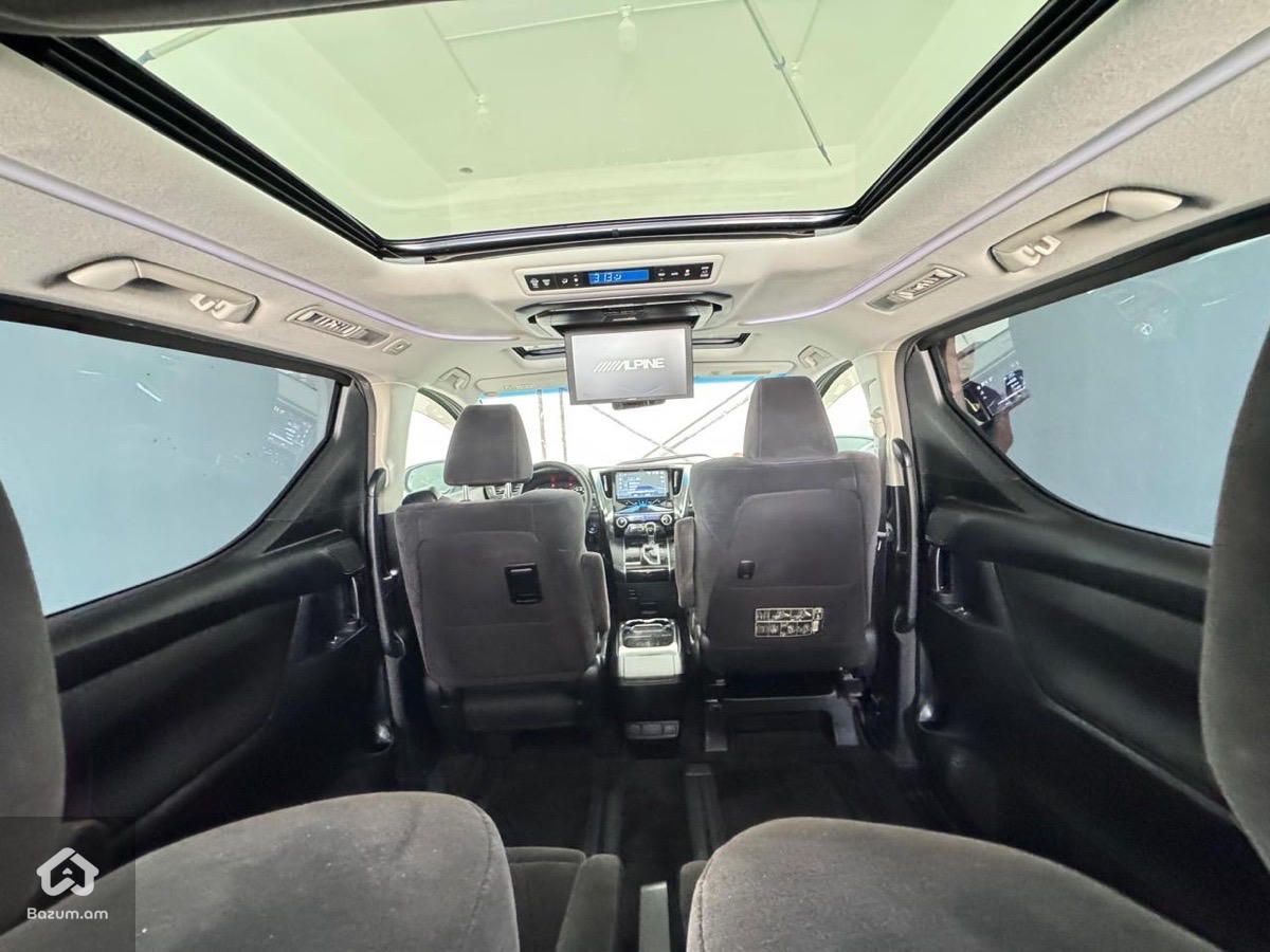 Toyota Alphard 2016 - image 8