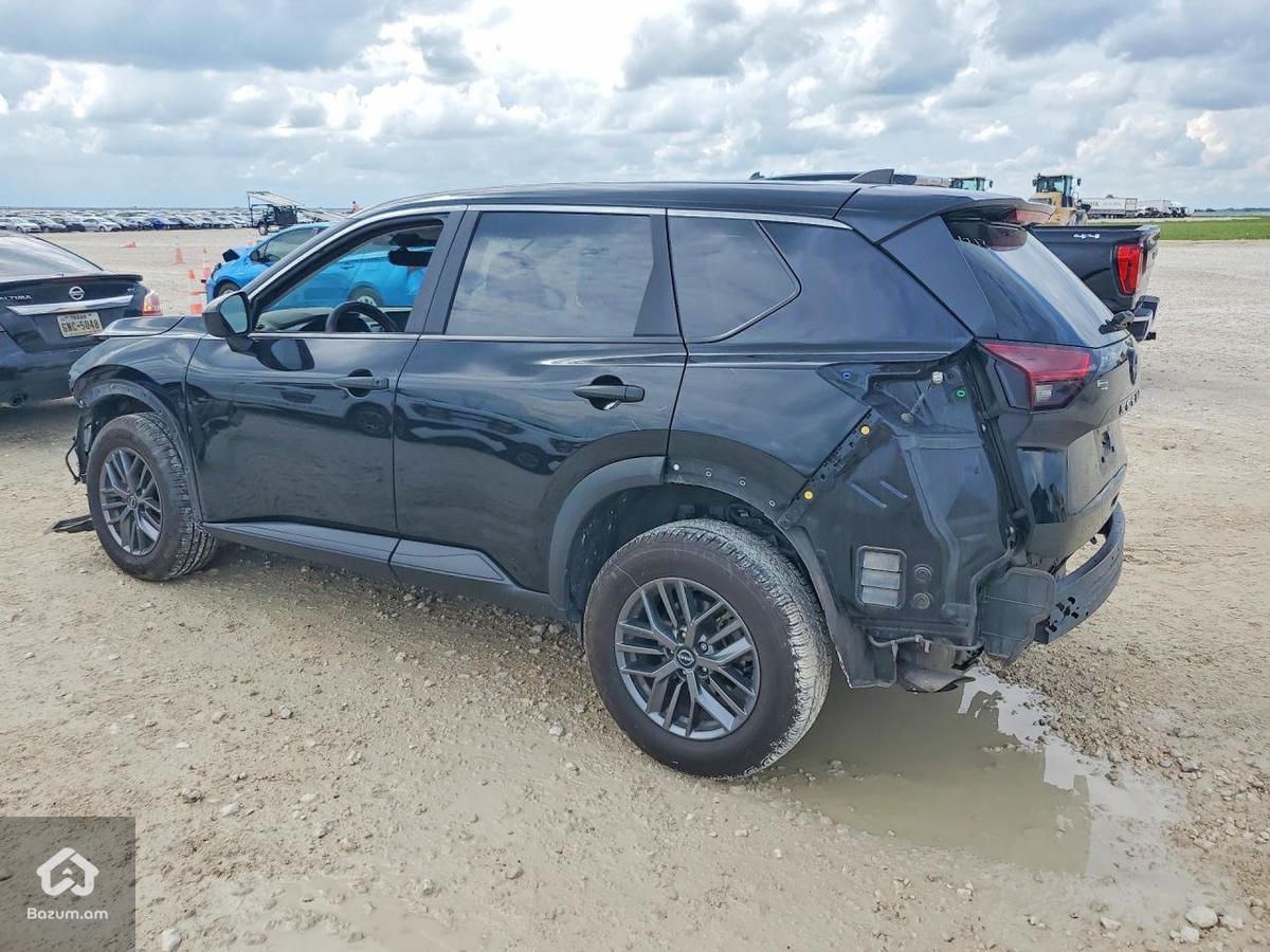 Nissan Rogue 2023 S - image 3