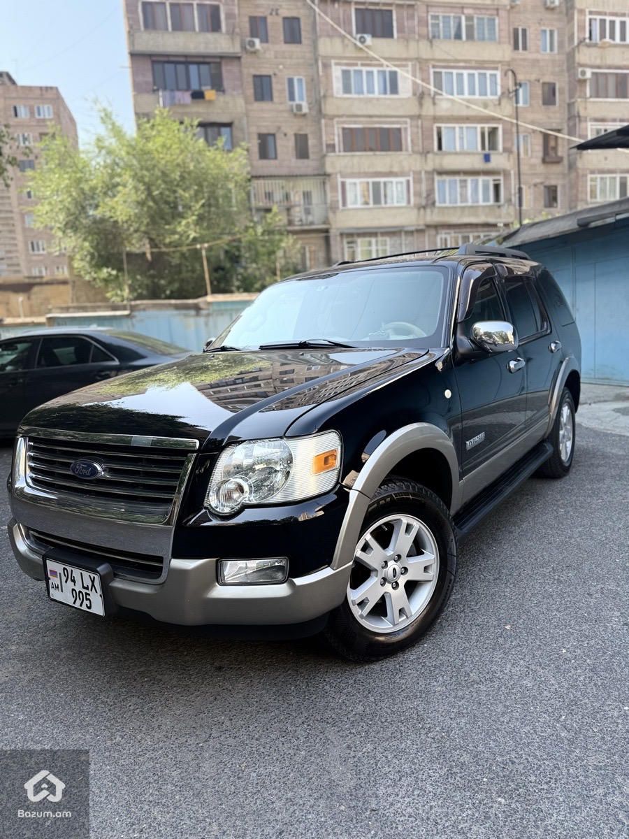 Ford Explorer - image 6