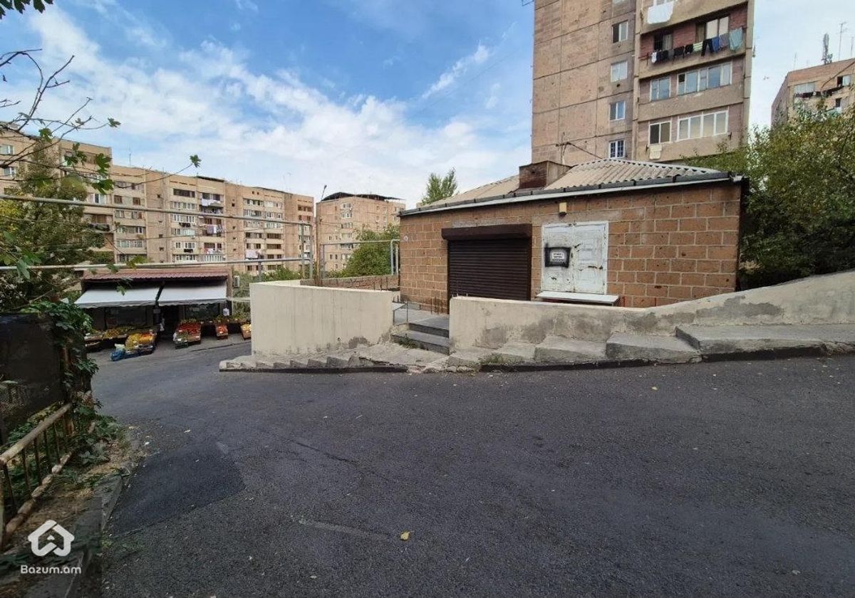 մթերային խամութ և նպագրական խանութ - image 12