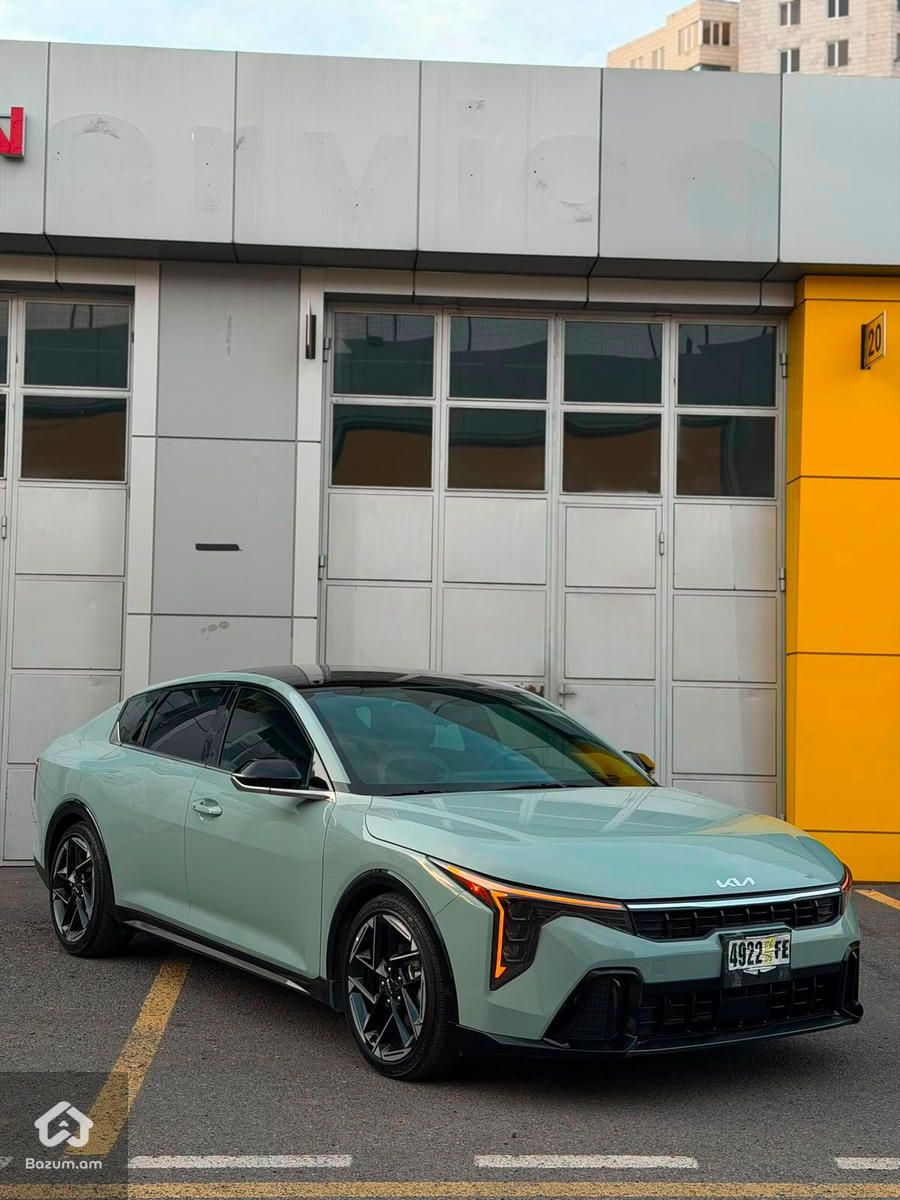 Kia K4 - image 2