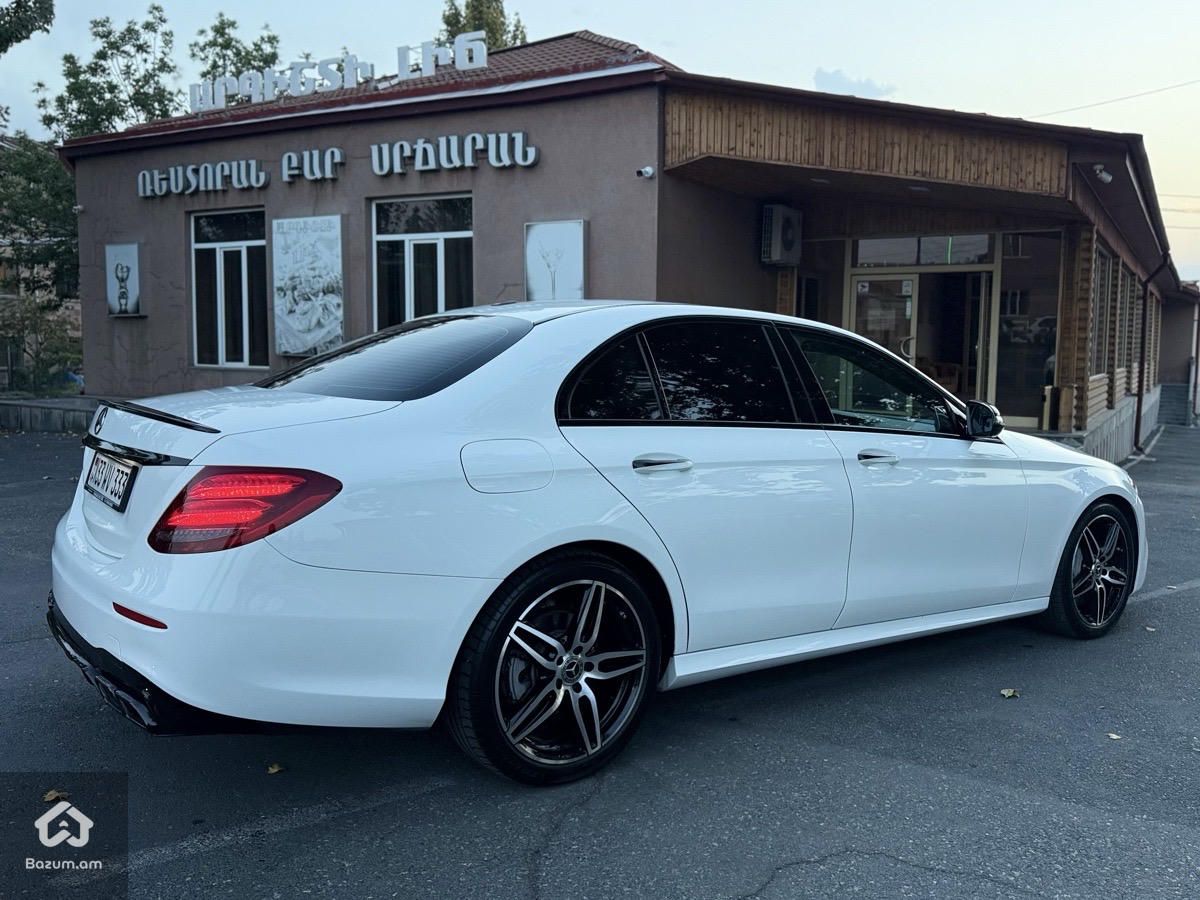 Mercedes-Benz E350 - image 9