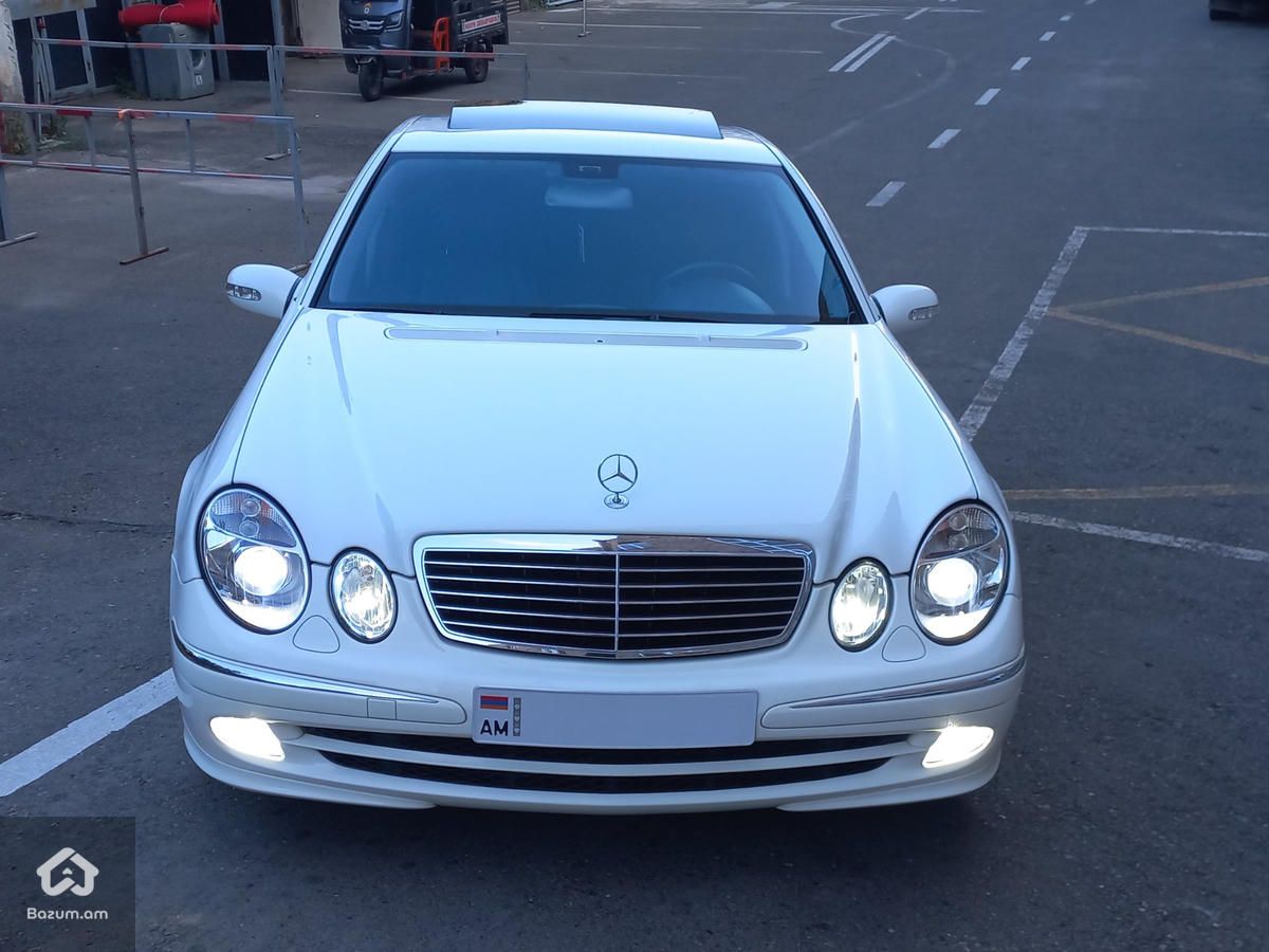 Mercedes-Benz E 320 2004 - image 3