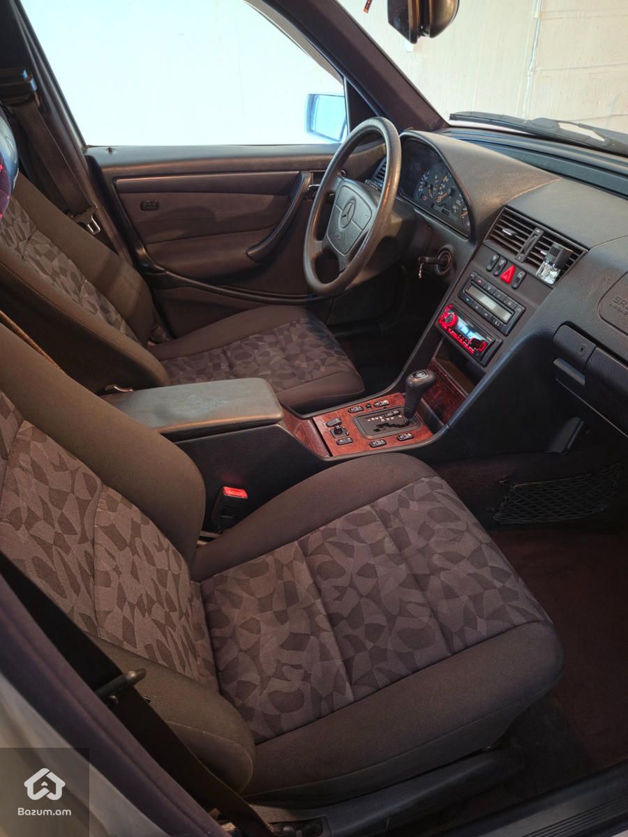 Mercedes-Benz C 200 1998 - image 7
