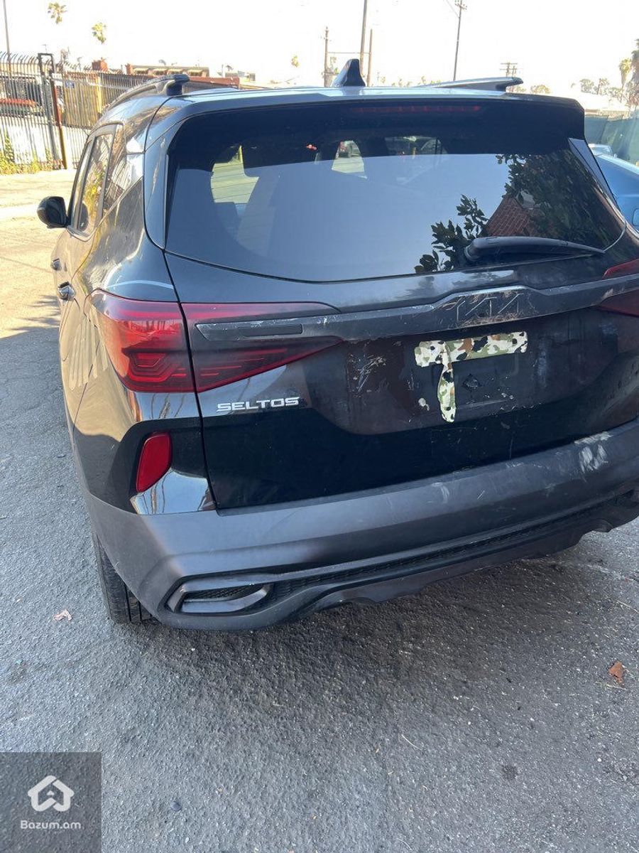 KIA SELTOS S 2022 - image 4