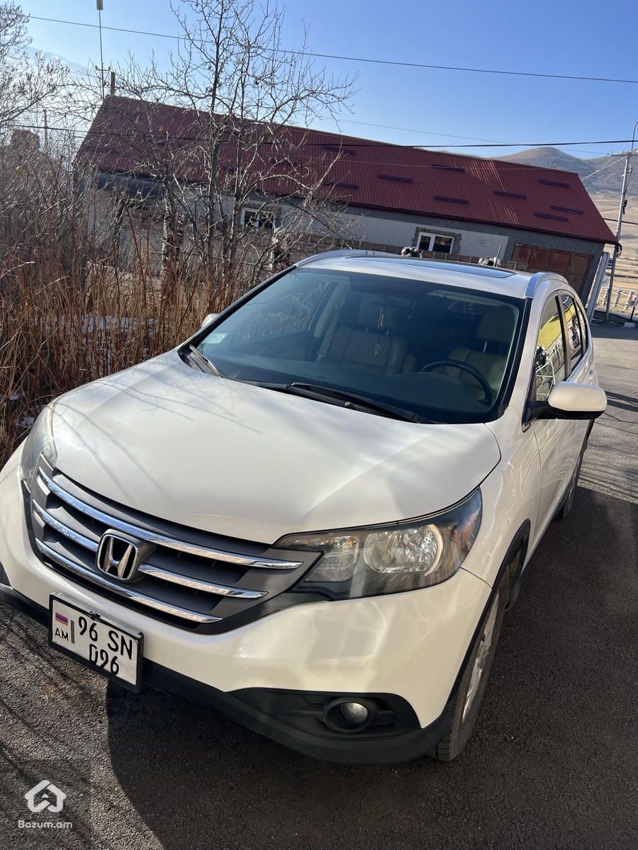 Honda CR-V 2012 - image 1