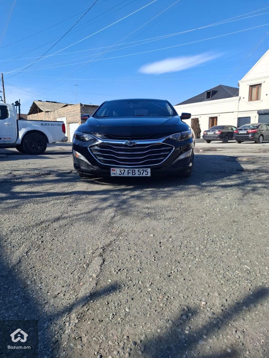 Chevrolet Malibu  - image 1