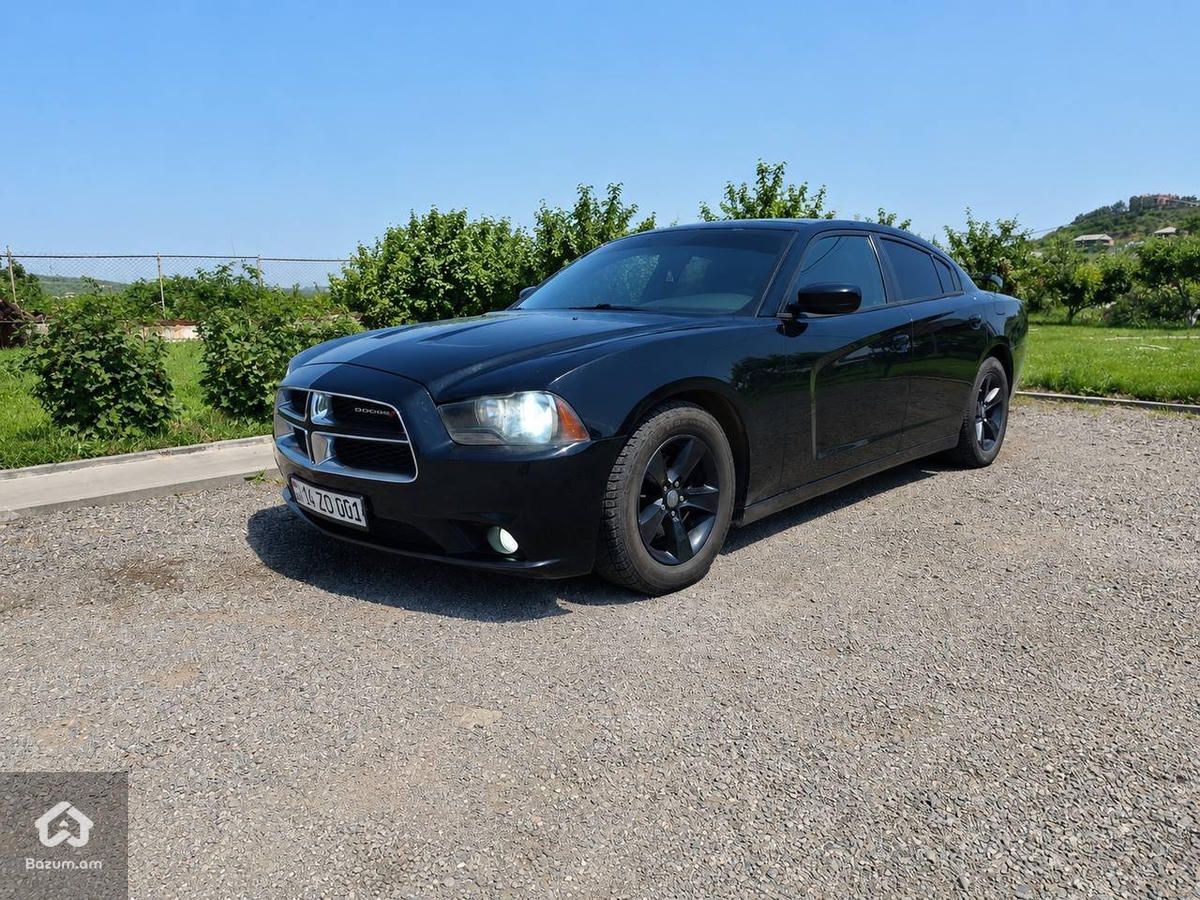 Dodge Charger 2012 - image 4