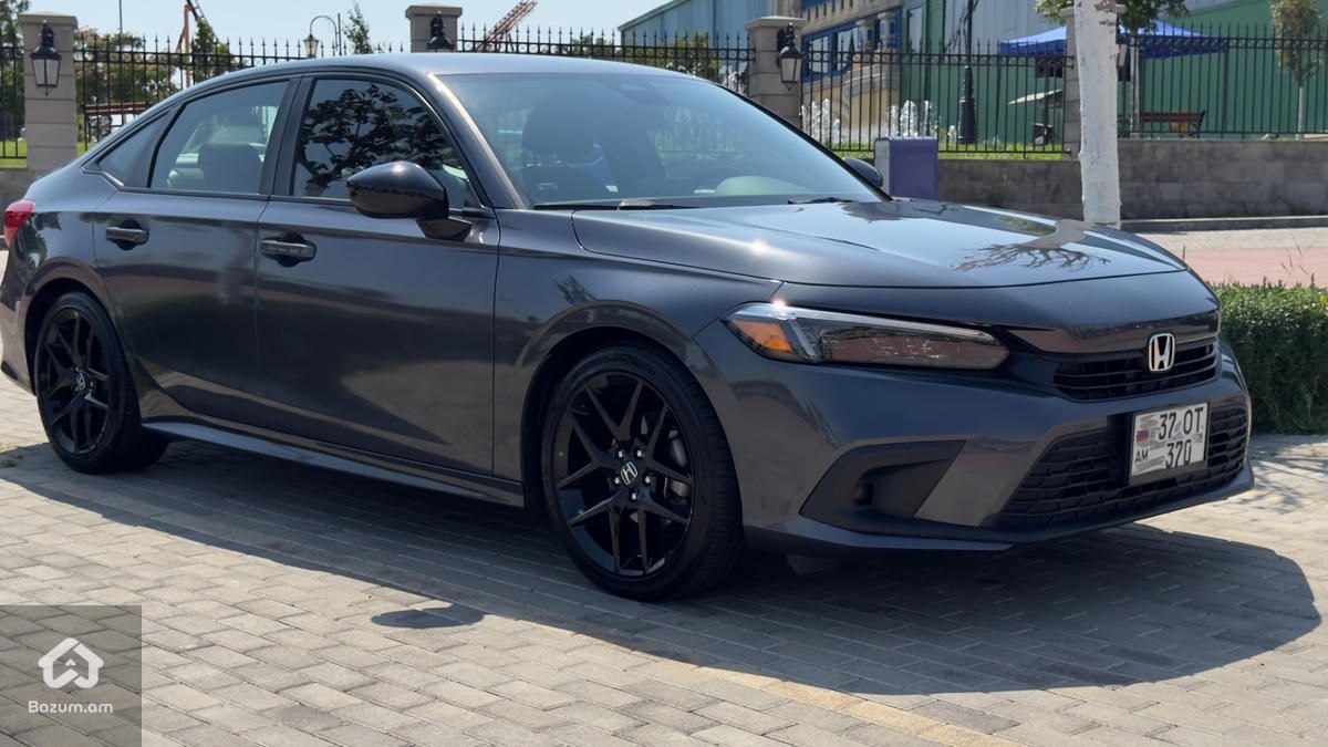 Honda Civic Sport - image 5