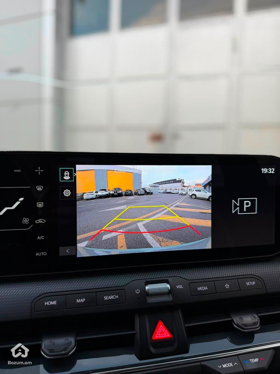 Kia K4 - image 14