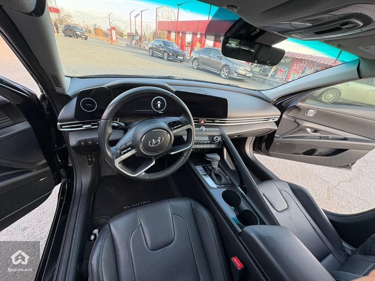 2022-2023 HYUNDAI ELANTRA LIMITED - image 2
