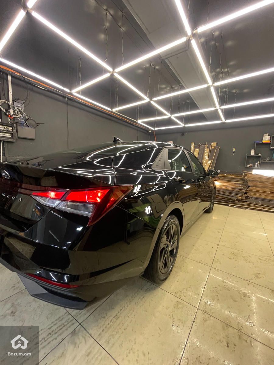 Hyundai Elantra 2022 - image 4