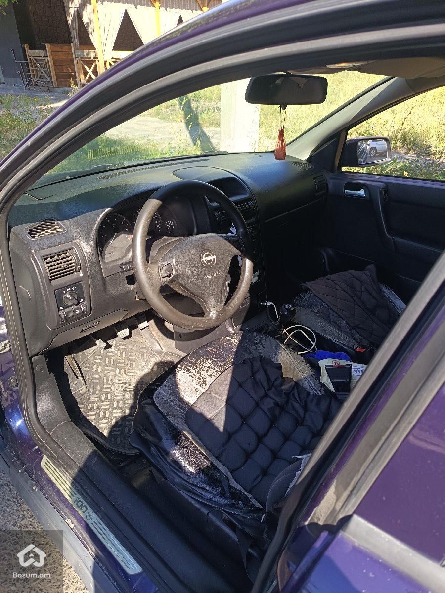 Opel Astra  - image 6