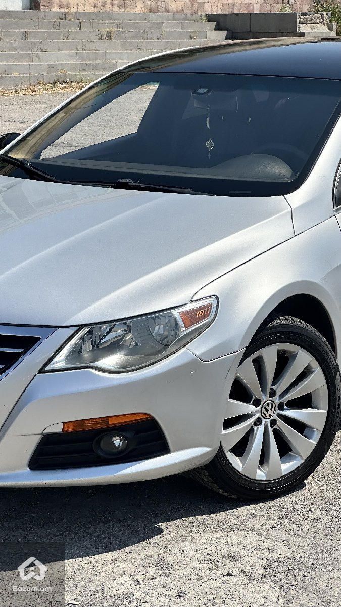 Volkswagen Passat CC 2010 - image 6